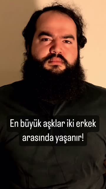 En büyük aşklar iki erkek arasında yaşanır! #reels #felsefe #aşk #erkek #kadın
