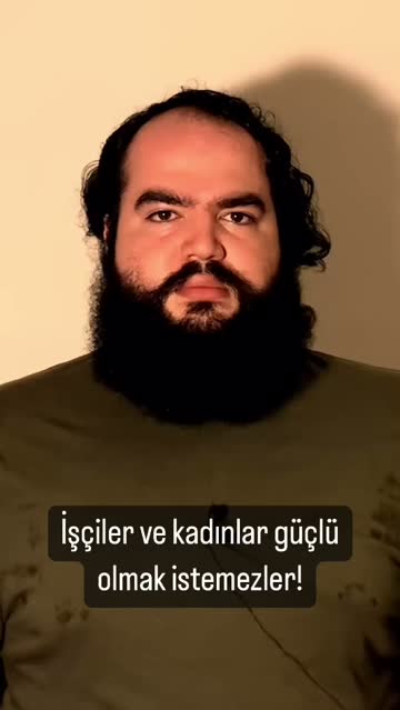 İşçiler ve kadınlar güçlü olmak istemezler! #reels #felsefe #işçi #kadın #erkek 